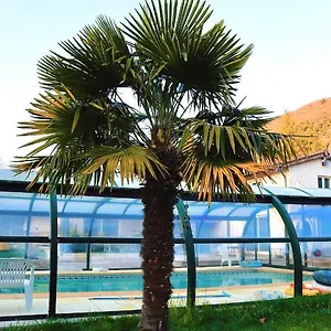 Double Le Pêcher Couette-café Saillans (Drome)